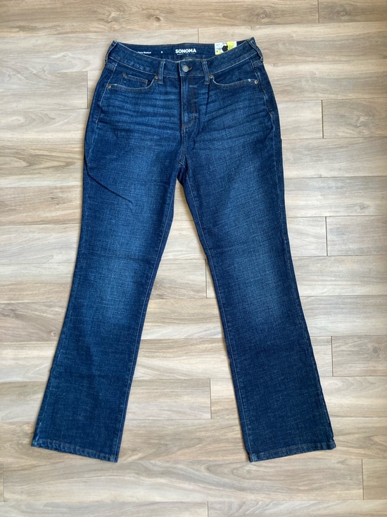 Sonoma Denim - Sonoma high rise curvy bootcut jean no gapping at the waist size 8